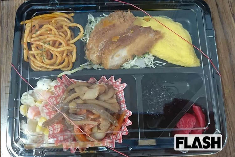 非難上で配られる位置に1食の弁当